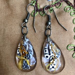 *HANDMADE* Resin Terrarium Earrings